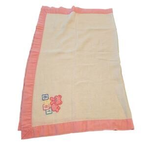 Vintage Cuddle Time Baby Girls Crib Blanket White w/ Pink Satin Trim Teddy Bear